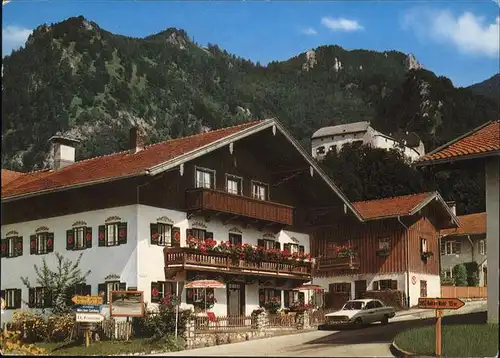 Marquartstein im Ort Burg Schnappenberg Autos Kat. Marquartstein