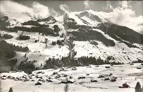 Hirschegg Kleinwalsertal Vorarlberg Gesamtansicht mit Alpenpanorama Kat. Mittelberg
