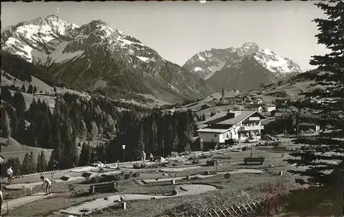 Hirschegg Kleinwalsertal Vorarlberg Minigolfanlage Kat. Mittelberg