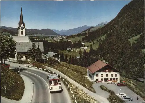 Hirschegg Kleinwalsertal Vorarlberg Gasthof Hirsch und Kreuzkirche Kat. Mittelberg