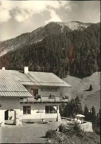 Hirschegg Kleinwalsertal Vorarlberg Sportheim Schoenegg mit Fellhorn Kat. Mittelberg