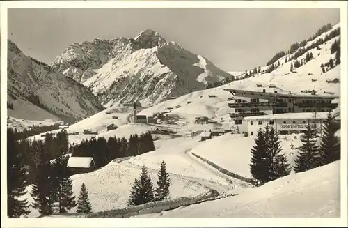 Hirschegg Kleinwalsertal Vorarlberg Ortsansicht mit Widderstein Kat. Mittelberg