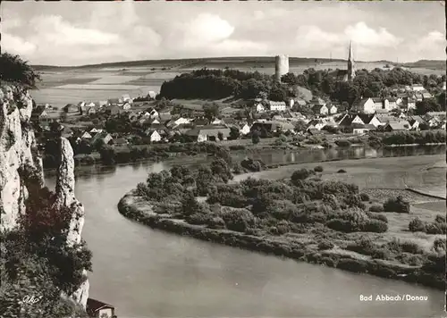 Bad Abbach Blick ueber die Donau auf die Stadt Kat. Bad Abbach