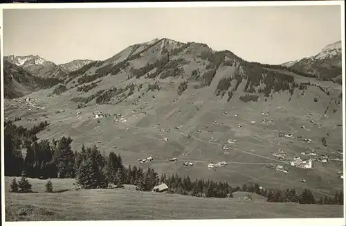 Hirschegg Kleinwalsertal Vorarlberg Gesamtansicht Kat. Mittelberg