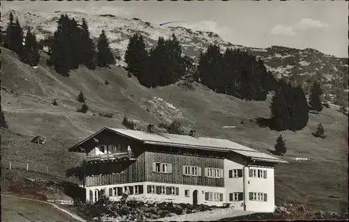 Hirschegg Kleinwalsertal Vorarlberg Erholungsheim Berghalde Kat. Mittelberg