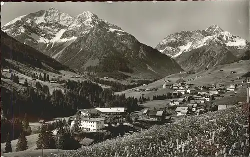 Hirschegg Kleinwalsertal Vorarlberg Gesamtansicht Kat. Mittelberg