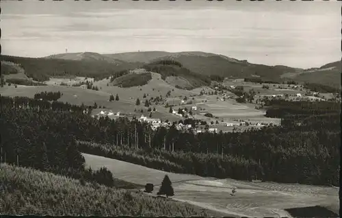 Altglashuetten Panorama mit Blick zum Feldberg Kat. Feldberg (Schwarzwald)