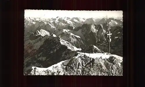 Garmisch Partenkirchen Zugspitze mit Gipfelkreuz Fliegeraufnahme Kat. Garmisch Partenkirchen