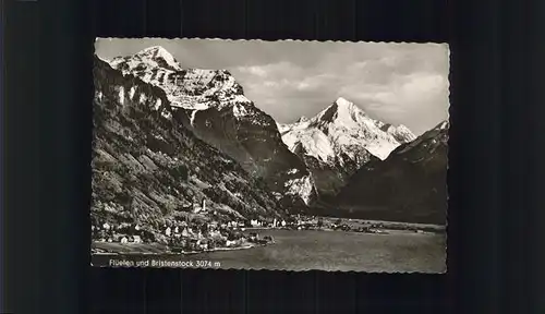 Flueelen UR Panorama mit Bristenstock Glarner Alpen Vierwaldstaettersee Kat. Flueelen