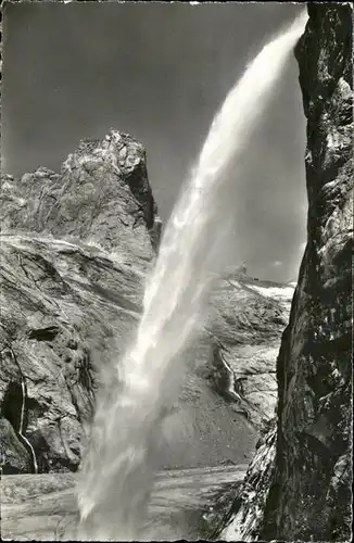 Maderanertal Wasserfall mit Huefigletscher Kat. Silenen