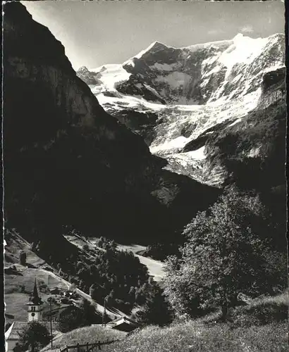 Grindelwald Landschaft bei Grindelwald Blick zu Fiescherhoerner Berner Alpen Kat. Grindelwald