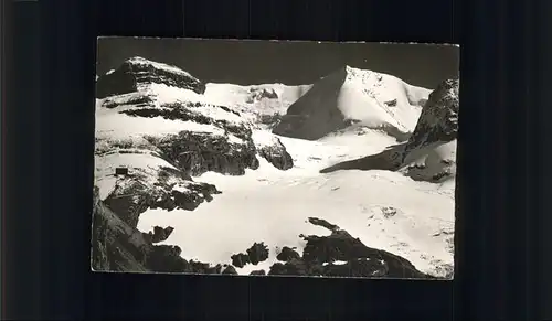 Kandersteg BE Bluemlisalphuette mit Wilde Frau Weisse Frau Berner alpen Kat. Kandersteg