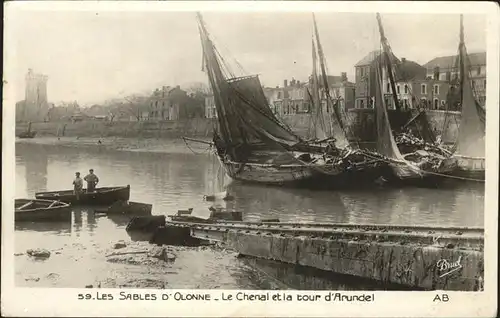 Olonne sur Mer Le Chenal et la Tour d Arundel bateaux Kat. Olonne sur Mer