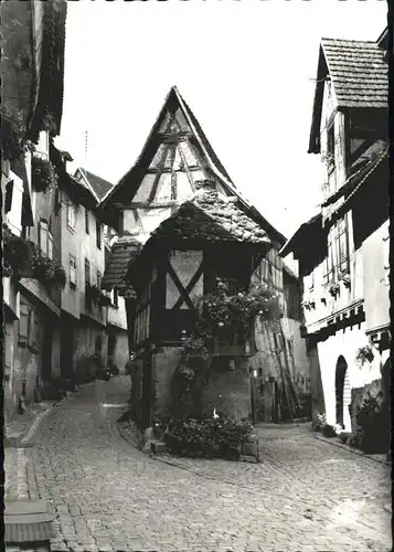 Eguisheim Haut Rhin Vieilles maisons alsaciennes