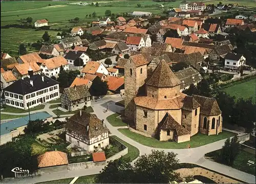 Ottmarsheim Haut Rhin Eglise octogonale du XIe siecle vue aerienne Kat. Ottmarsheim