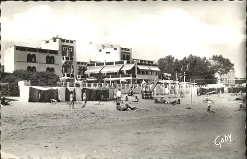 La Tranche sur Mer La Plage et l Hotel de l Ocean Kat. La Tranche sur Mer