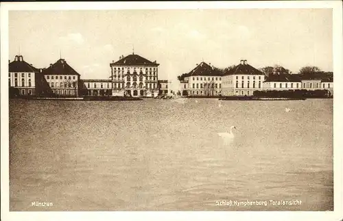 Muenchen Schloss Nymphenburg Totalansicht Kat. Muenchen