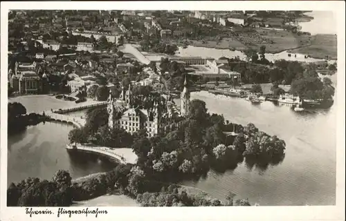 Schwerin Mecklenburg Fliegeraufnahme  / Schwerin /Schwerin Stadtkreis