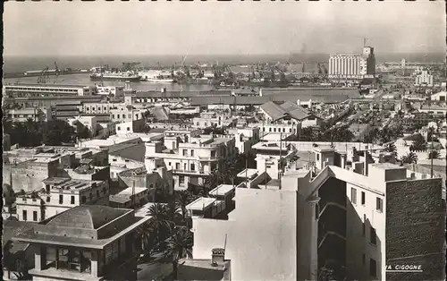 Casablanca Vue sur le port / Casablanca /