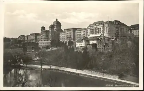 Bern BE Bern Bundeshaus * / Bern /Bz. Bern City