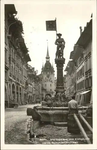 Bern BE Bern Marktgasse Kaefigturm Schuetzenbrunnen x / Bern /Bz. Bern City