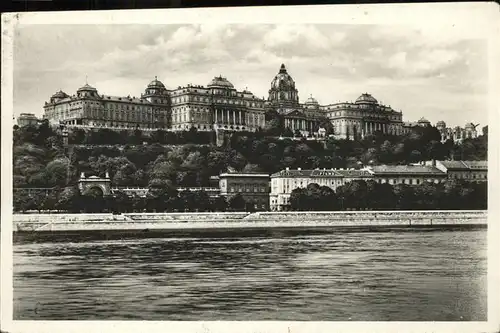 kk12201 Budapest Kiralyi var Koenigliche Burg Partie an der Donau Kategorie. Budapest Alte Ansichtskarten