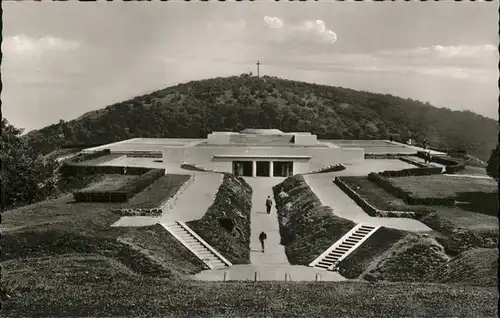 Hartmannswillerkopf Ehrenmal / Hartmannswiller /Arrond. de Guebwiller