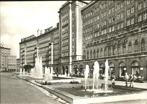 pw07716 Leipzig Ringcafe am Rossmarkt Brunnen Kinder Kategorie. Leipzig Alte Ansichtskarten