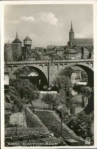 Bautzen An der Kronprinzenbruecke mit der Spree Alte Wasserkunst Michaeliskirche Wasserturm Petridom Kat. Bautzen