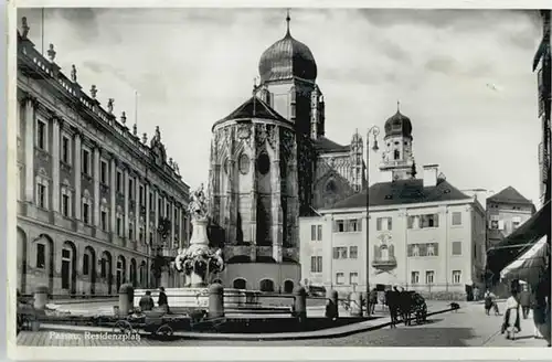 Passau Passau Residenzplatz ungelaufen ca. 1920 / Passau /Passau LKR