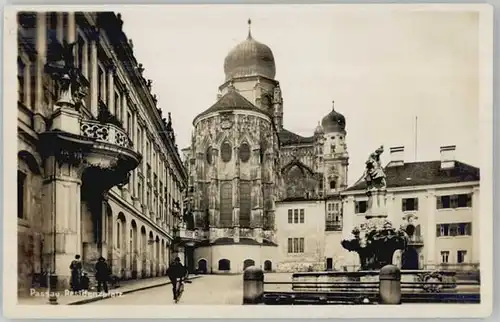 Passau Residenzplatz  