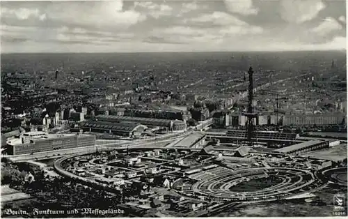 Berlin Berlin Fliegeraufnahme Funkturm Messegelaende x / Berlin /Berlin Stadtkreis