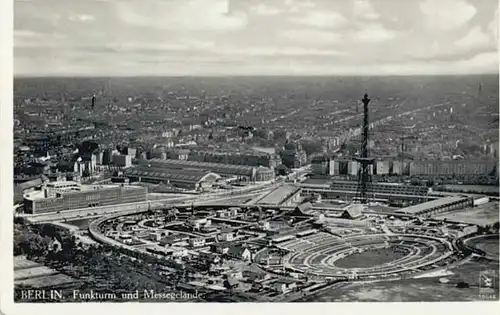 Berlin Berlin Fliegeraufnahme Funkturm Messegelaende * / Berlin /Berlin Stadtkreis