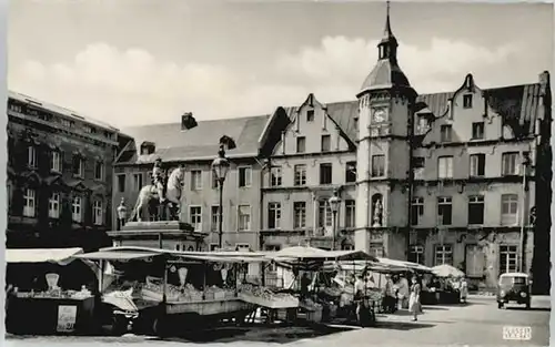 Duesseldorf Duesseldorf Jan Wellem Denkmal  * / Duesseldorf /Duesseldorf Stadtkreis