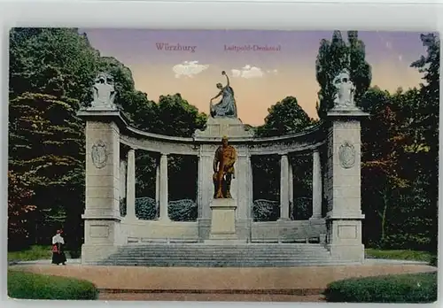 Wuerzburg Luitpold Denkmal *
