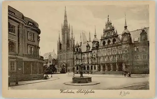 Wiesbaden Schlossplatz *