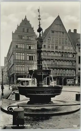 Hannover Hannover Markt Brunnen * / Hannover /Region Hannover LKR