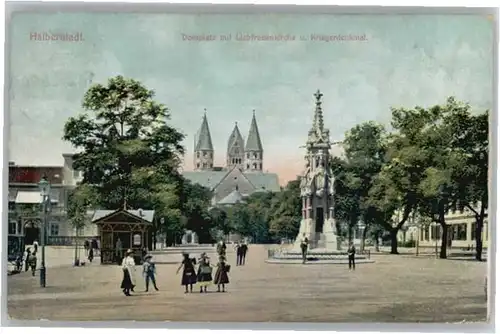 Halberstadt Domplatz Liebfrauen Kirche  Krieger Denkmal  x