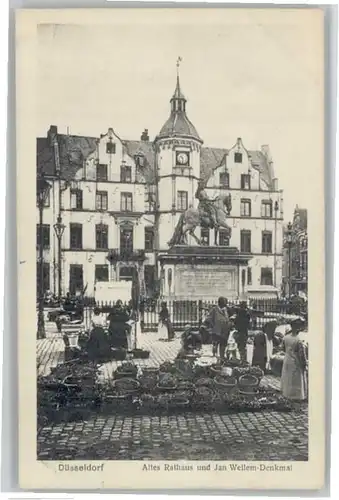 Duesseldorf Rathaus Jan Wellem-Denkmal x