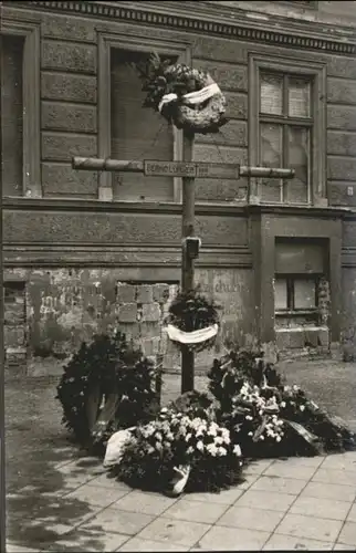 Berlin Mahnmal
Bernauer Strasse / Berlin /Berlin Stadtkreis