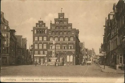 Lueneburg Schuetting Reichenbachbrunnnen / Lueneburg /Lueneburg LKR