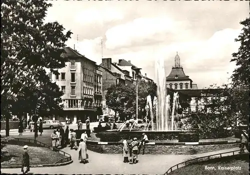 Bonn Rhein Kaisrplatz Springbrunnen / Bonn /Bonn Stadtkreis