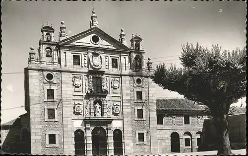 avila Tachada principal del Convento de Santa Teresa / Avila /