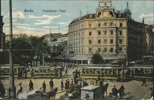 Berlin Potsdamer Platz Strassenbahn Kutsche / Berlin /Berlin Stadtkreis