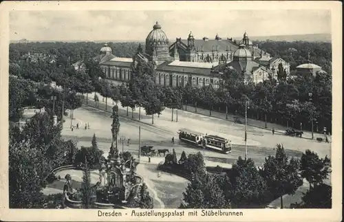 Dresden Ausstellungspalast Stuebelbrunnen Strassenbahn / Dresden /Dresden Stadtkreis