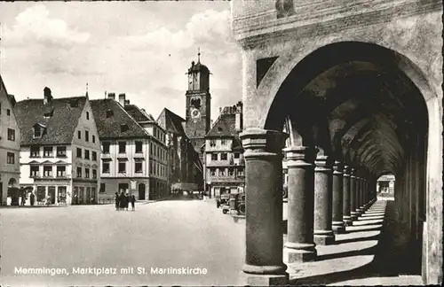 Memmingen Marktplatz St Martins Kirche  / Memmingen /Memmingen Stadtkreis