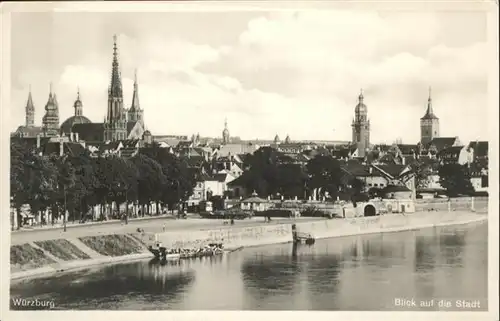 Wuerzburg Main
Blick auf die Stadt / Wuerzburg /Wuerzburg LKR