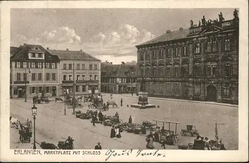 Erlangen Marktplatz Schloss Kutsche Kuehe / Erlangen /Erlangen Stadtkreis