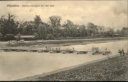 Muenchen Pionieruebungen auf der Isar x