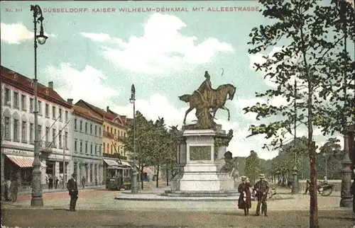 Duesseldorf Kaiser Wilhelm Denkmal  Alleestrasse 